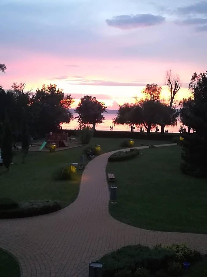 Aranyhíd Apartman Siófok Exterior foto